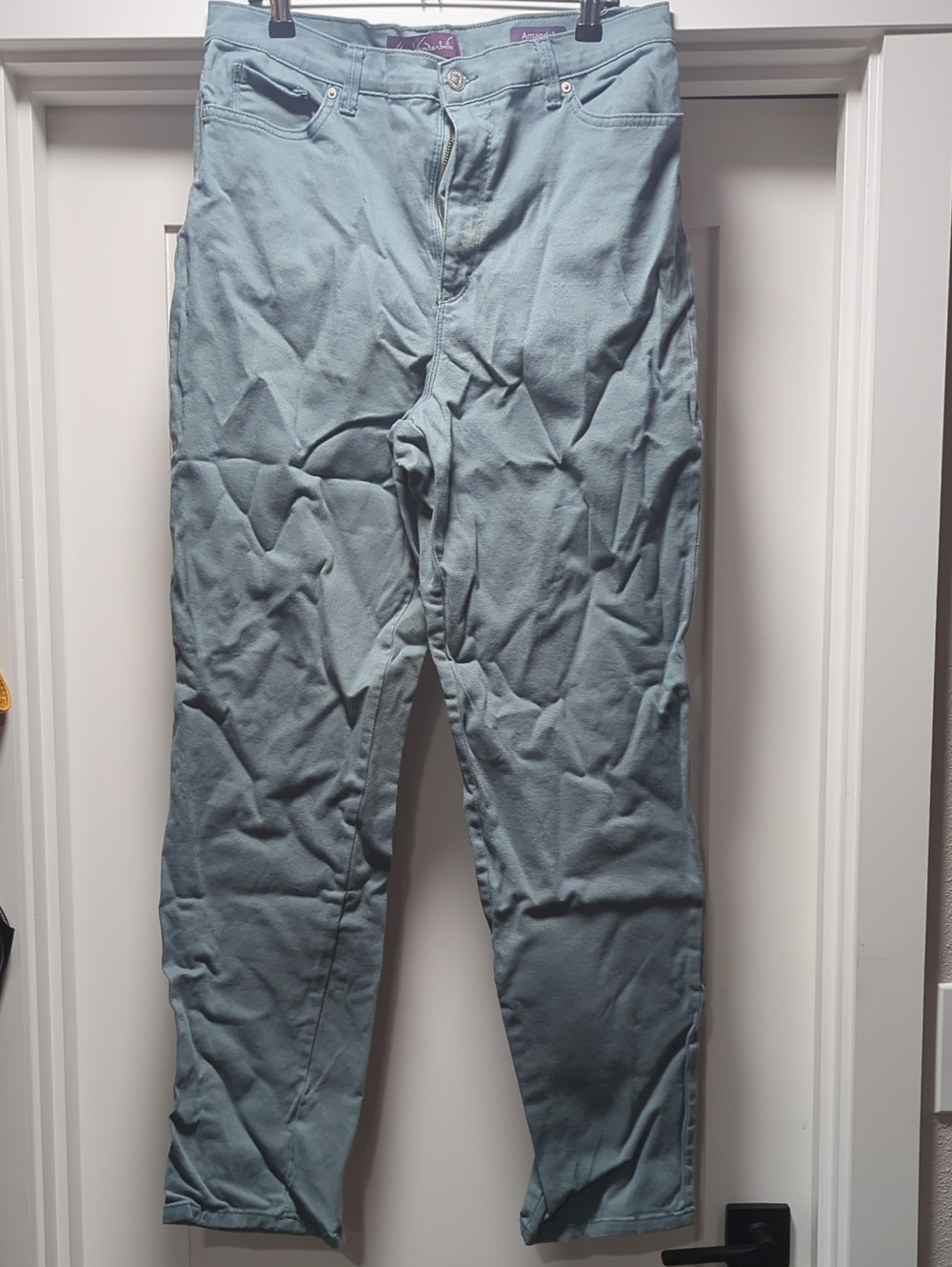 Gloria Vanderbilt Slim Straight Jeans in Light Blue-Green